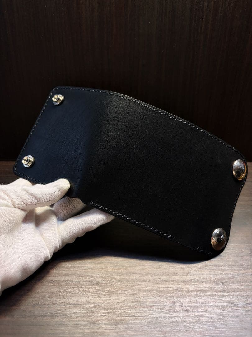 牛ヌメ革　ハンドメイド　折り財布(三つ折り財布)栃木レザー　メンズ　ライダース