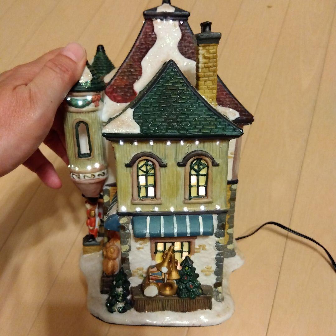 TOY SHOP クリスマス　置物　イルミネーション　ファイバーハウス
