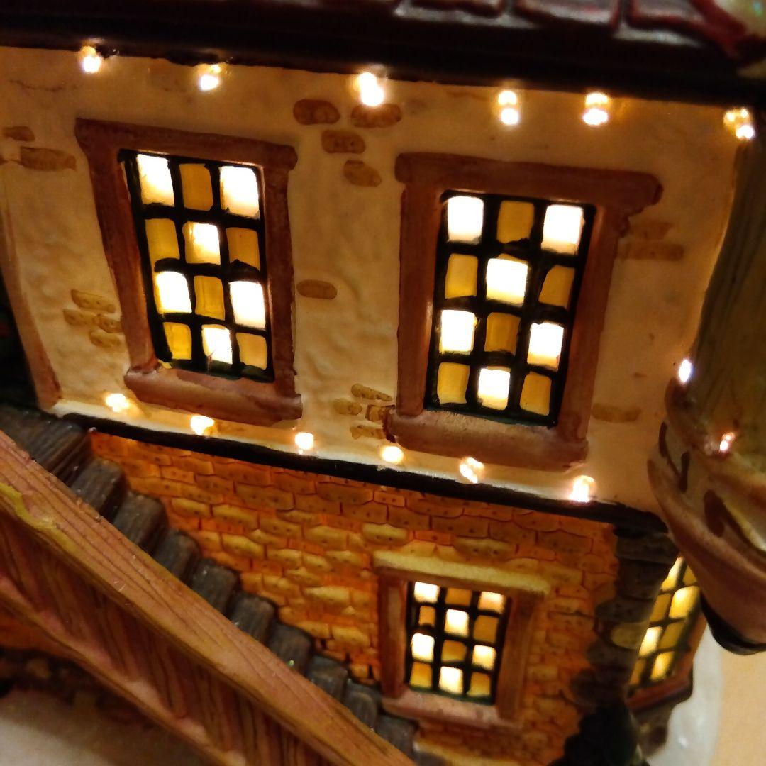 TOY SHOP クリスマス　置物　イルミネーション　ファイバーハウス