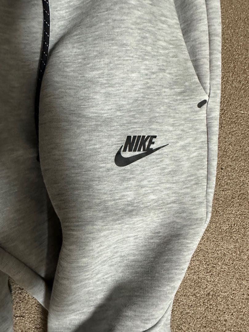 NIKEテックフリース上下セット 値下げ交渉乗ります！
