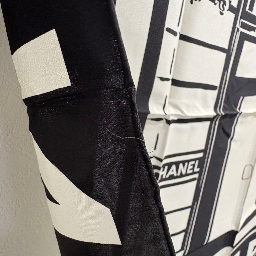 d*9様 CHANEL シルクスカーフ ドアデザイン　シャネル