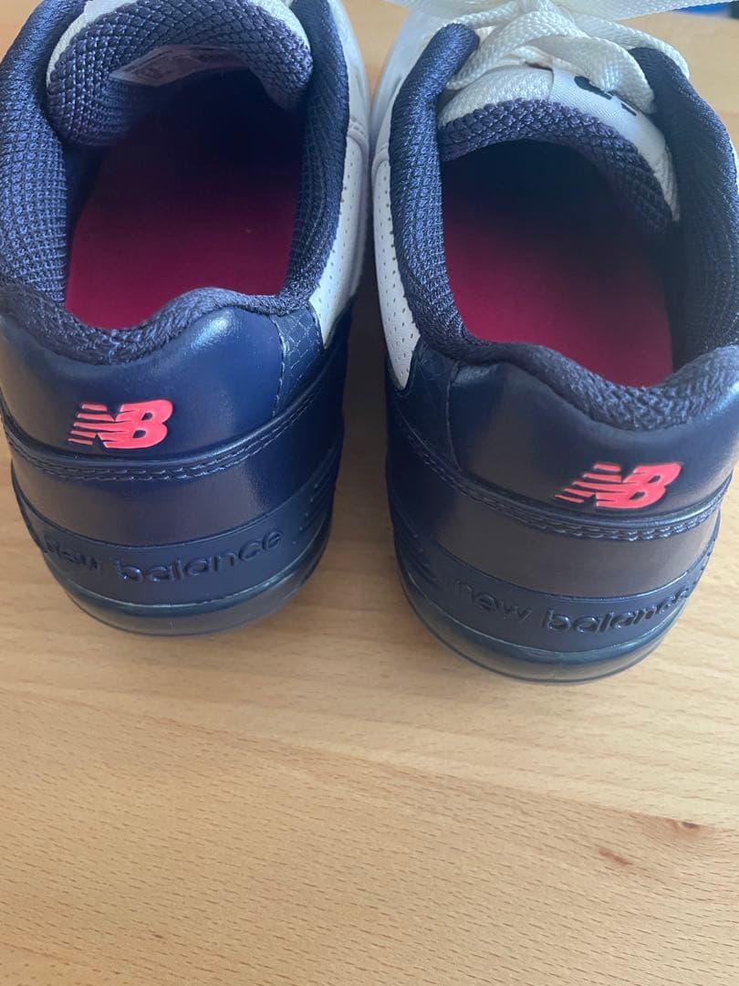 New Balance ゴルフシューズ 女性用 ホワイト/ネイビー