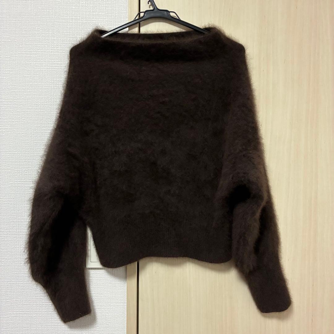 anuans ラクーンオフショルニットプルオーバー （BROWN）