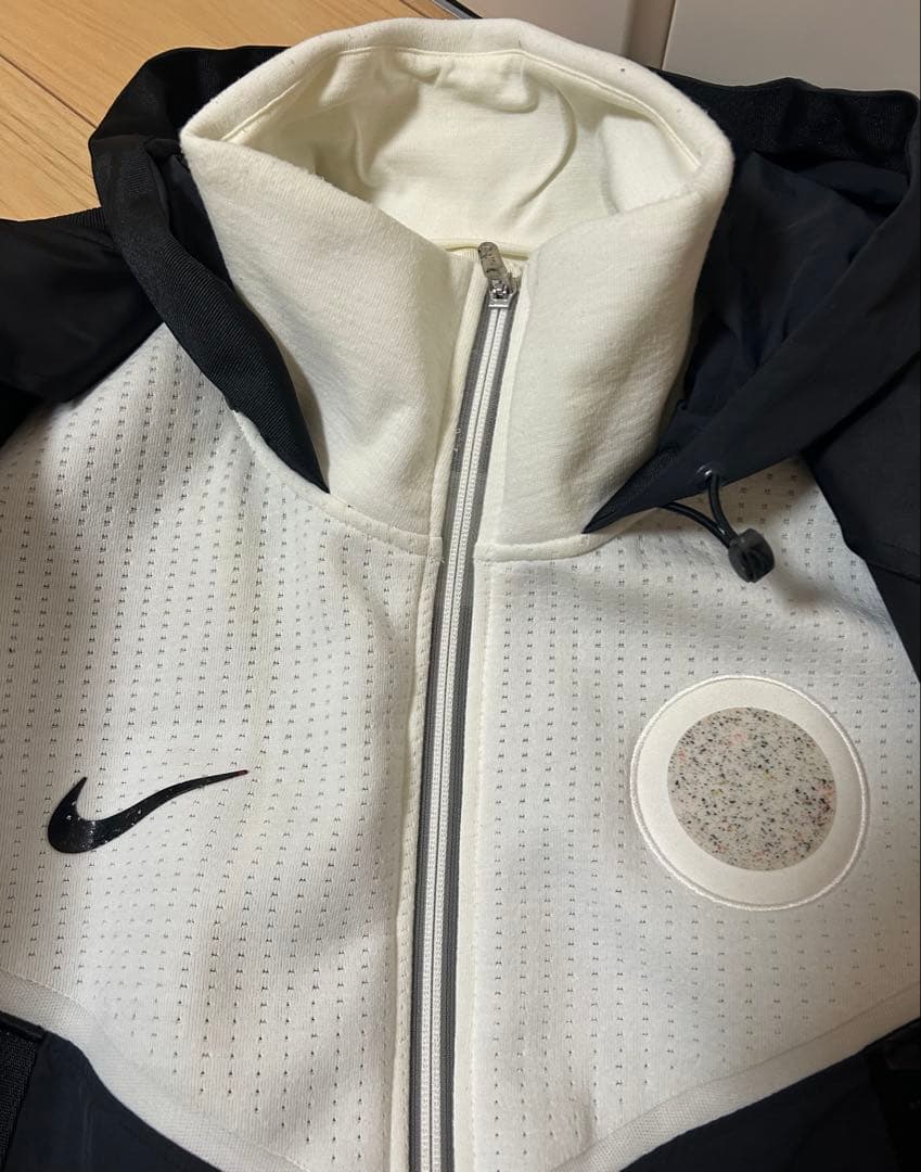 sacai × NIKE レイヤード ボンバージャケット セットアップ