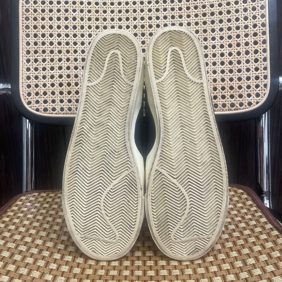 NIKEスニーカー（off-whiteとのコラボ）