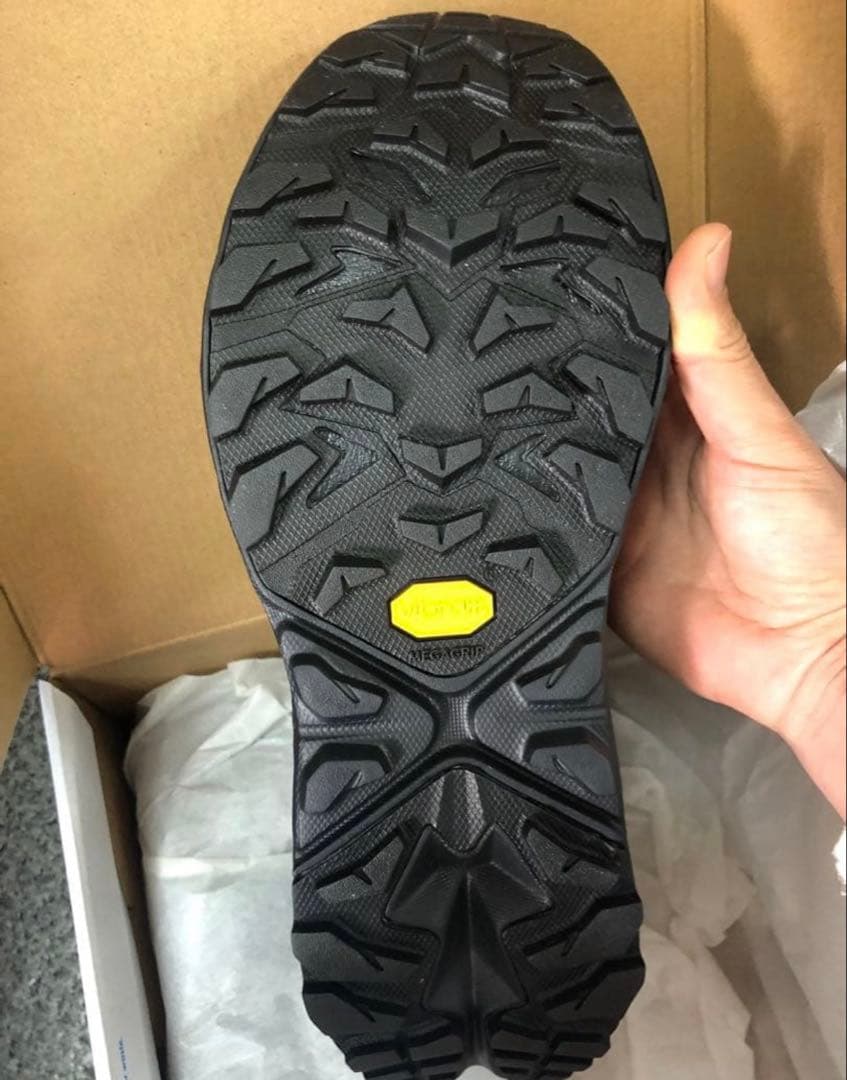 HOKA ONE ONE＞アナカパ 2 フリーダム メンズ　スニーカー日本正規品