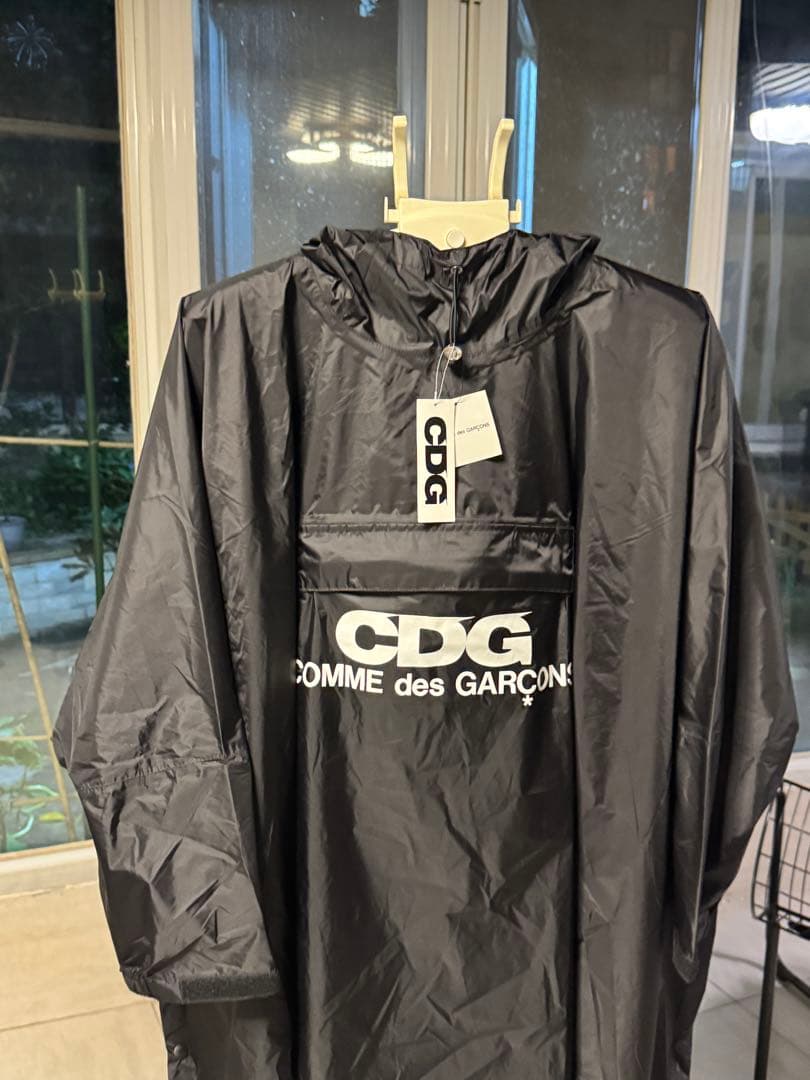 COMME des GARÇONS ブラック レインコート