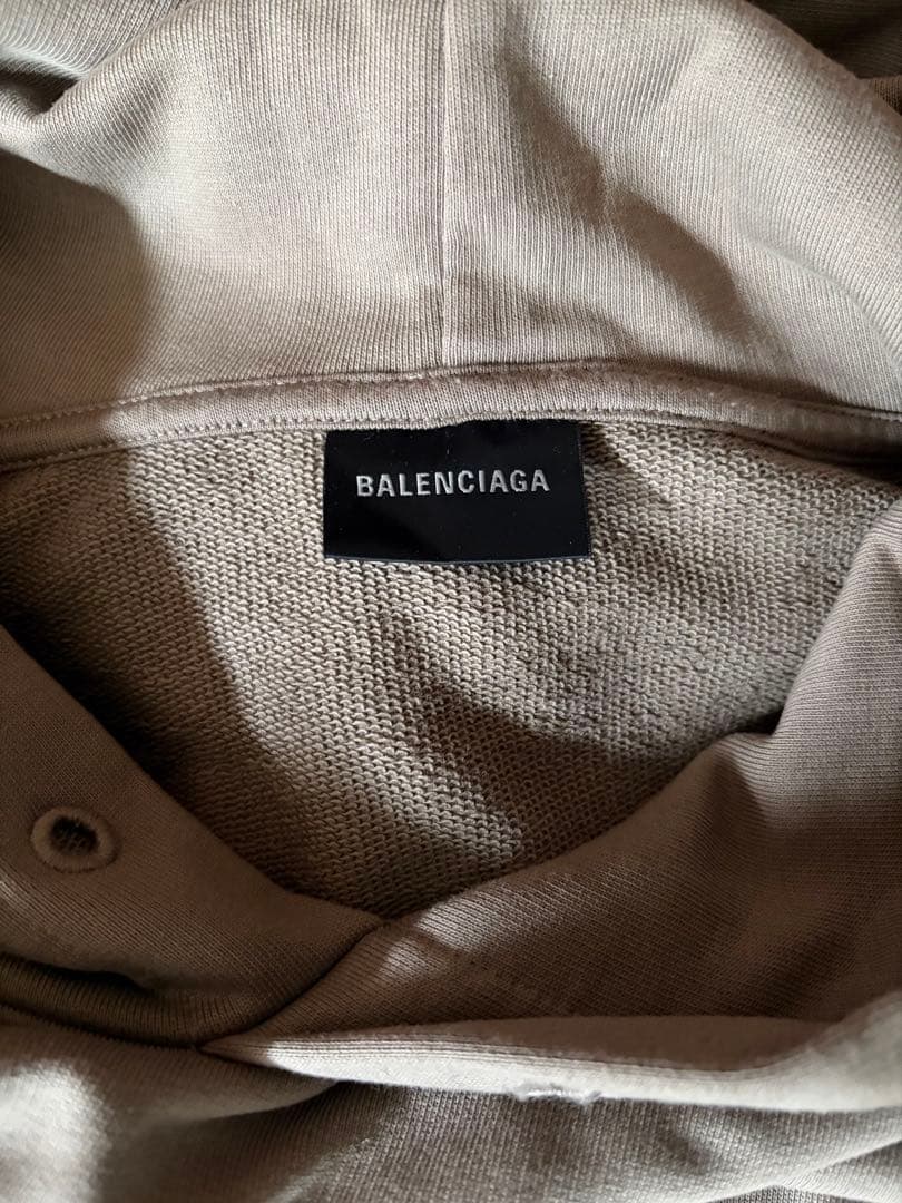 BALENCIAGA World Food Programme パーカー
