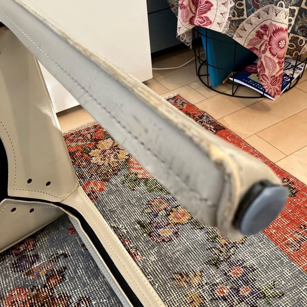 Cassina 412 CAB チェア　ベリーニ　アイボリー/トープ