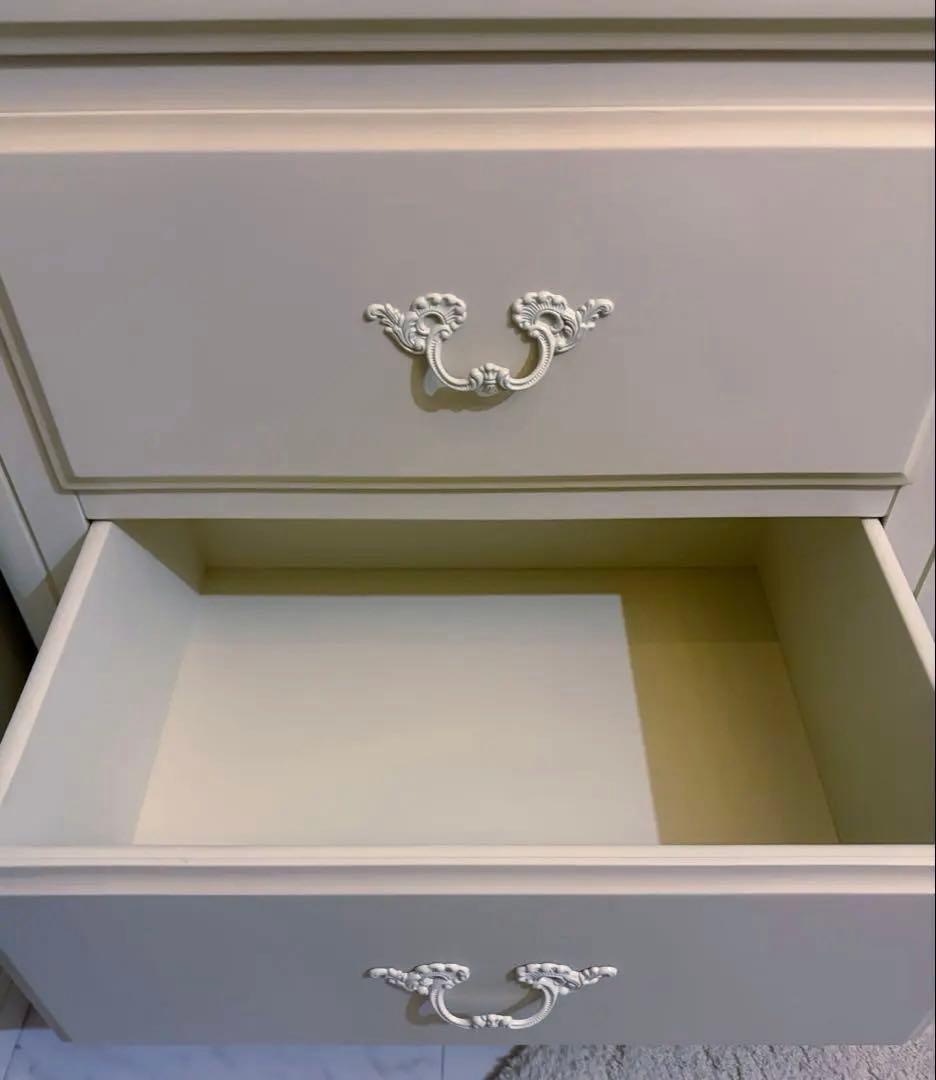 【超レア】ローラアシュレイ5段チェスト