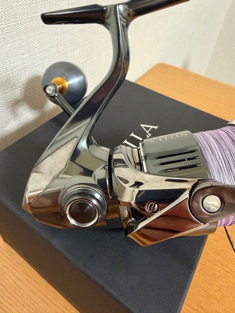 22ステラ4000MHG スピニングリール