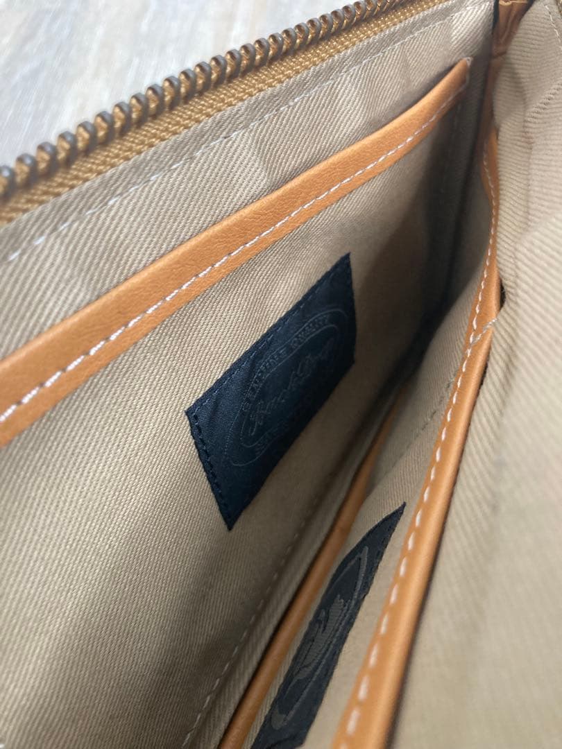 バックドロップ　BULLET ベージュ キャンバス 長財布