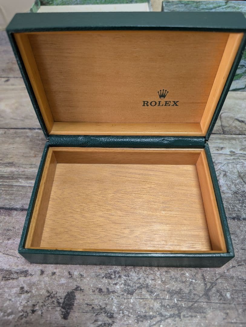 ROLEX OYSTER グリーンレザーケース（箱のみ）