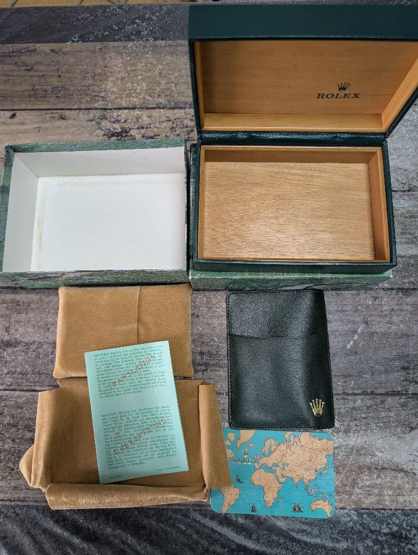 ROLEX OYSTER グリーンレザーケース（箱のみ）