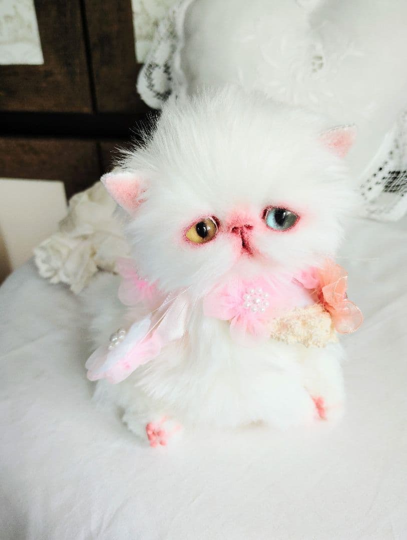 短足ぽってり♡オッドアイ子猫ちゃん♡アートドール♡ぬいぐるみ♡