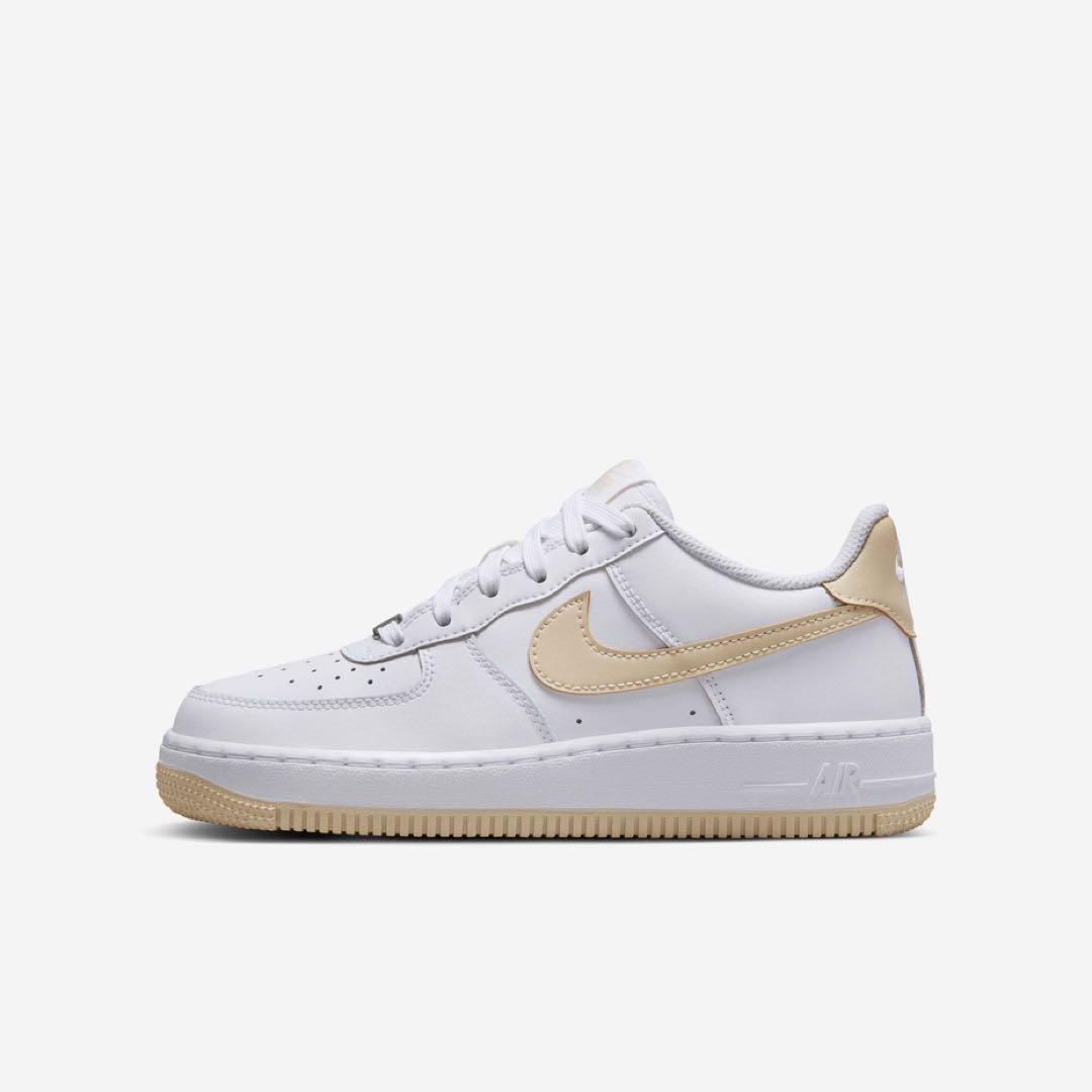 【新品23cm】NIKE｜エアフォース１GS｜ホワイト/ライトベージュ