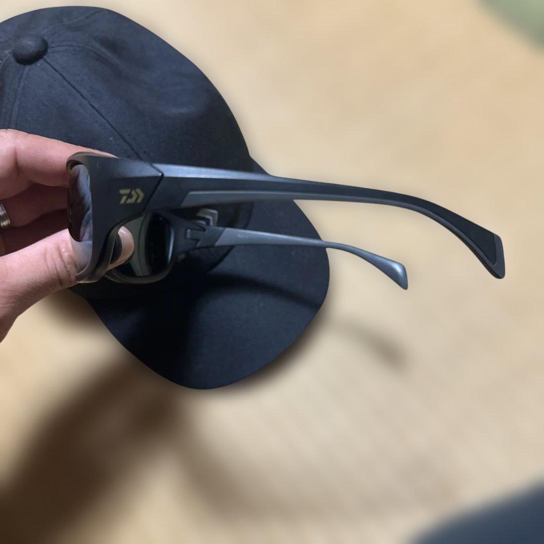 ダイワサングラス　タレックス　ダイワキャップセット