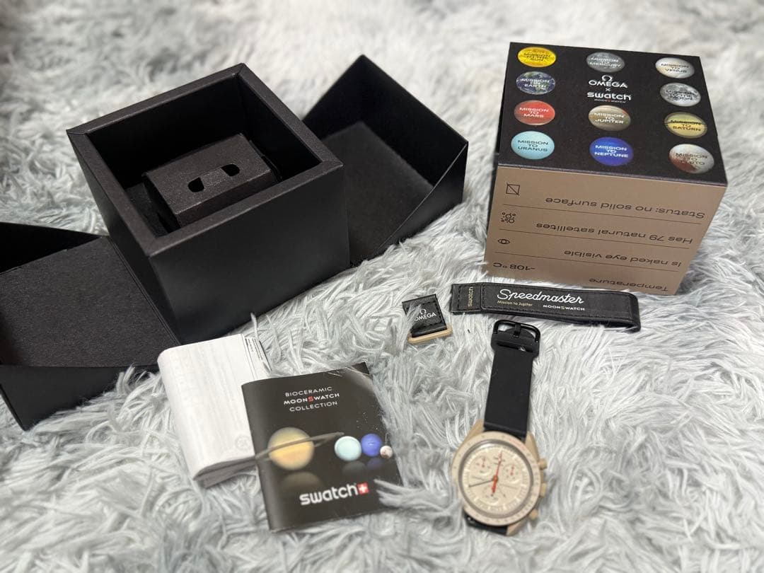 OMEGA Mission to Jupiterムーンスウォッチ ベージュ 稼働