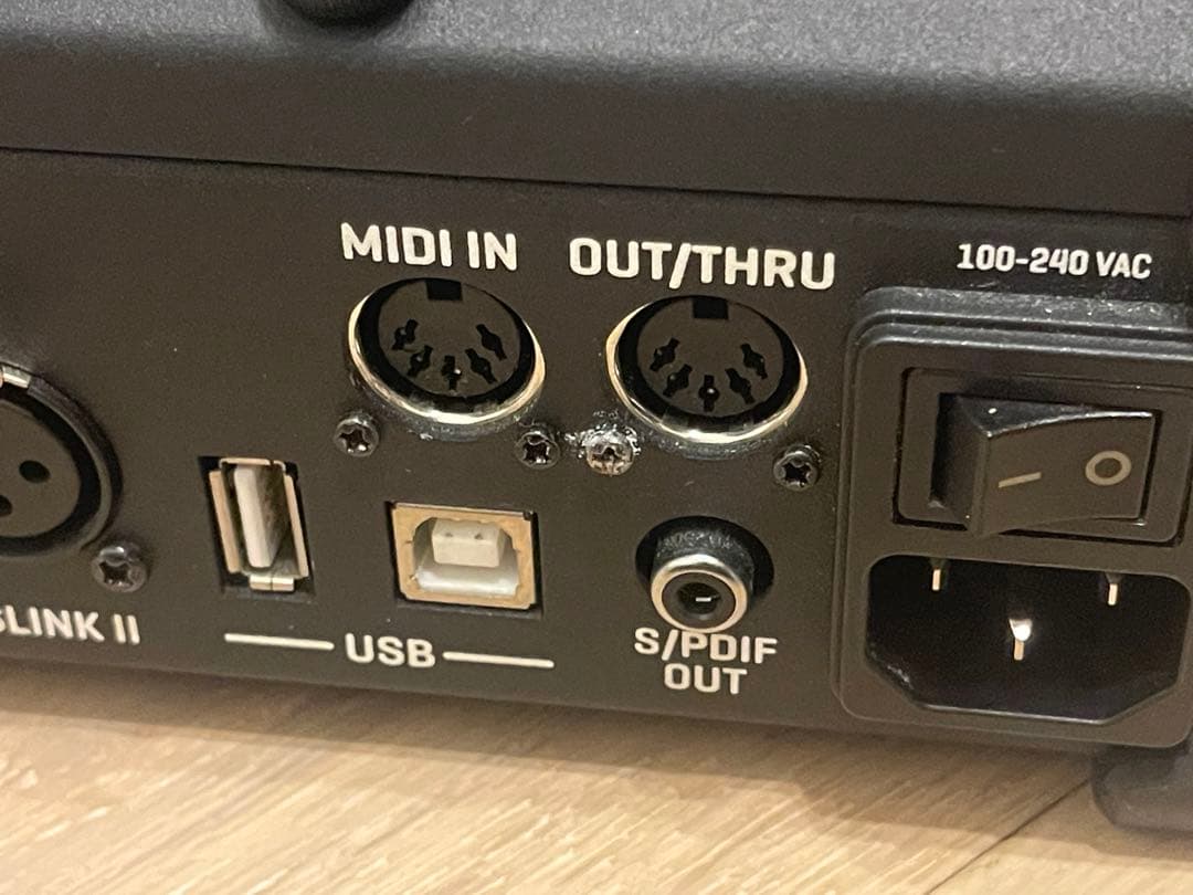 美品FM3 fractal audio systems 有料追加データ入り