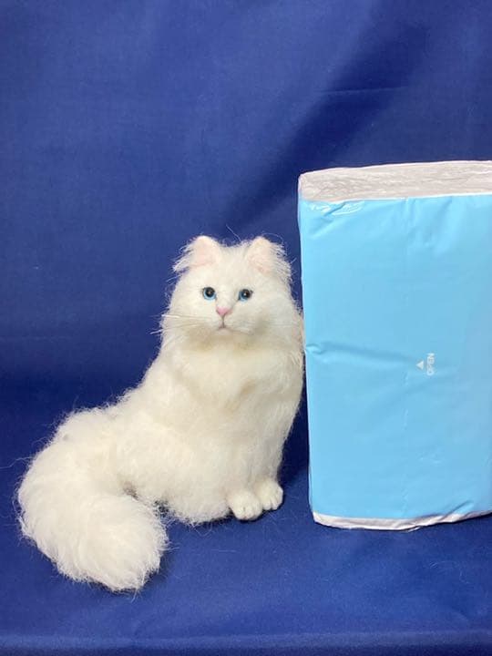 mia サンプルページ ノルウェージャンフォレスト 置物 猫 長毛種