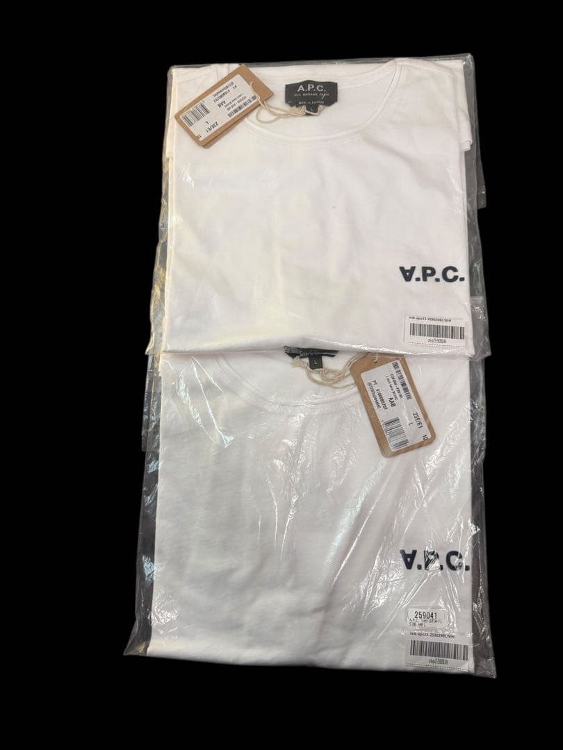 新年‼️A.P.C. 白Tシャツ 人気のLサイズ男女兼用！2枚セット！早い者勝ち！