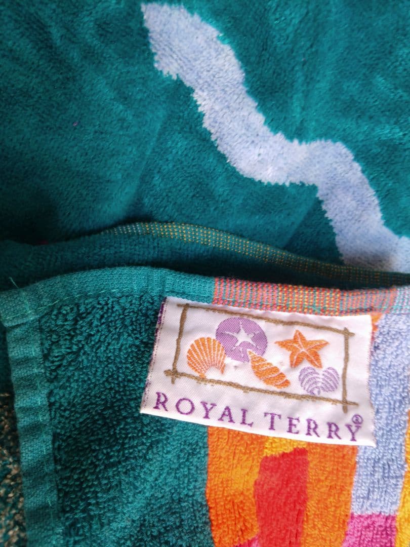 “ TERRY” beach towel
