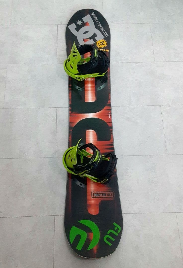 DC Torstein Horgmo スノーボードセット FLUXバインディング