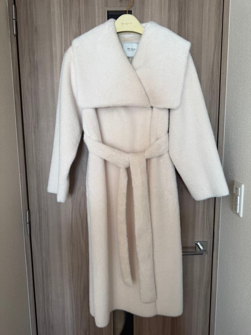 ★SALE★ Herlipto Grace Wrap Coat cream S