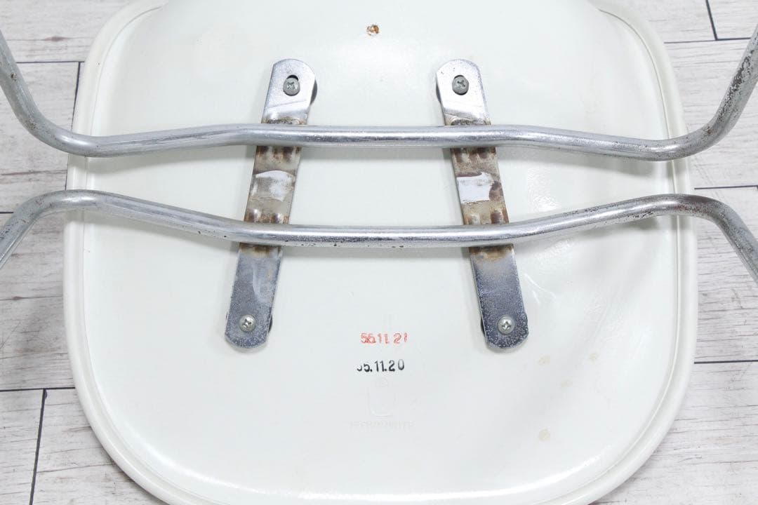 【希少】 Hermanmiller ハーマンミラー イームズ サイドシェルチェア