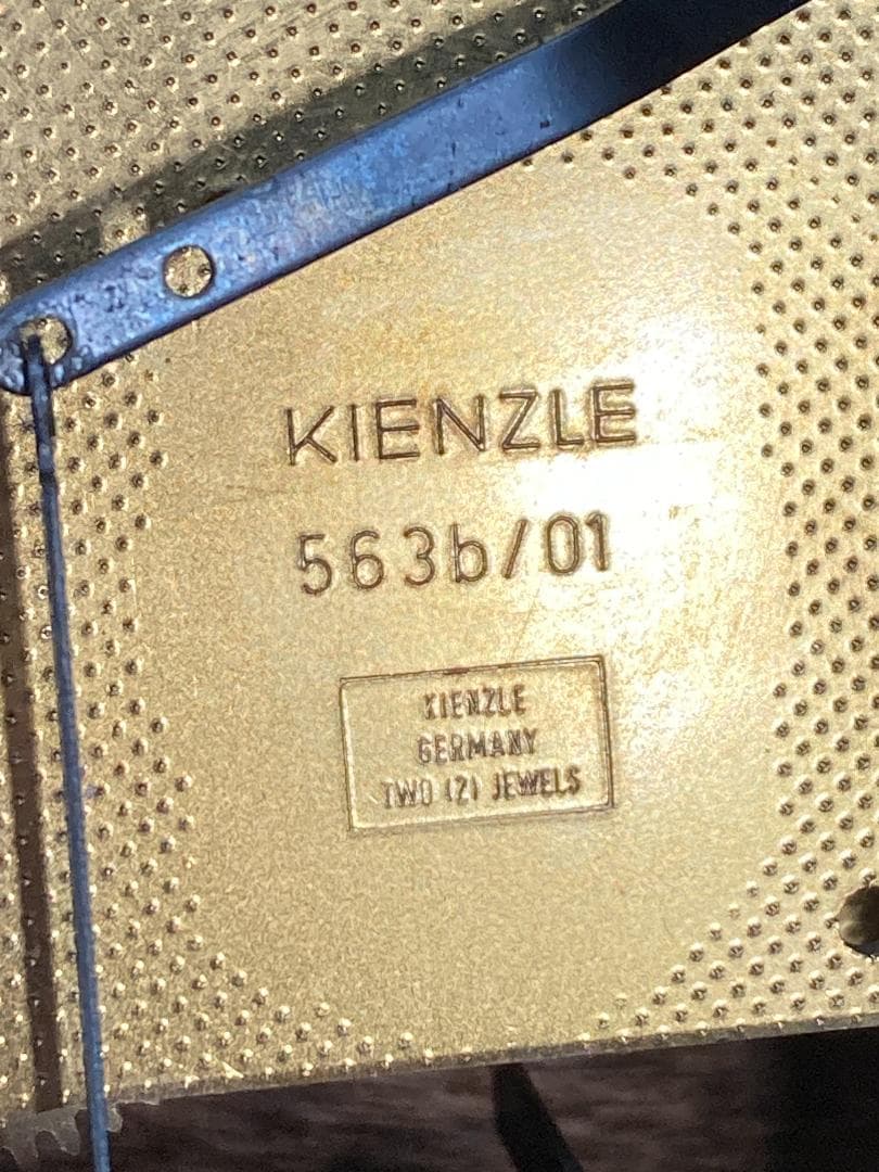 「2008」ドイツ製 Kienzle 木製置時計 アナログ式