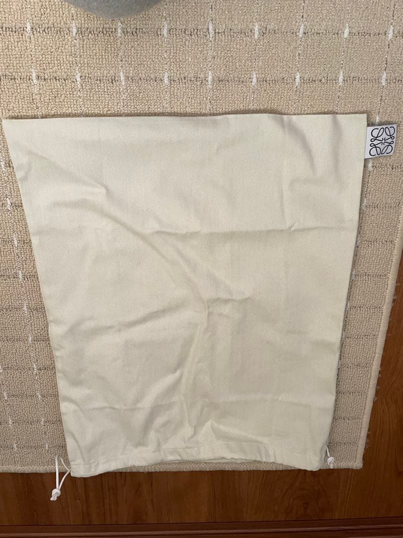 【新品】LOEWE キャップ　レディース　Sサイズ