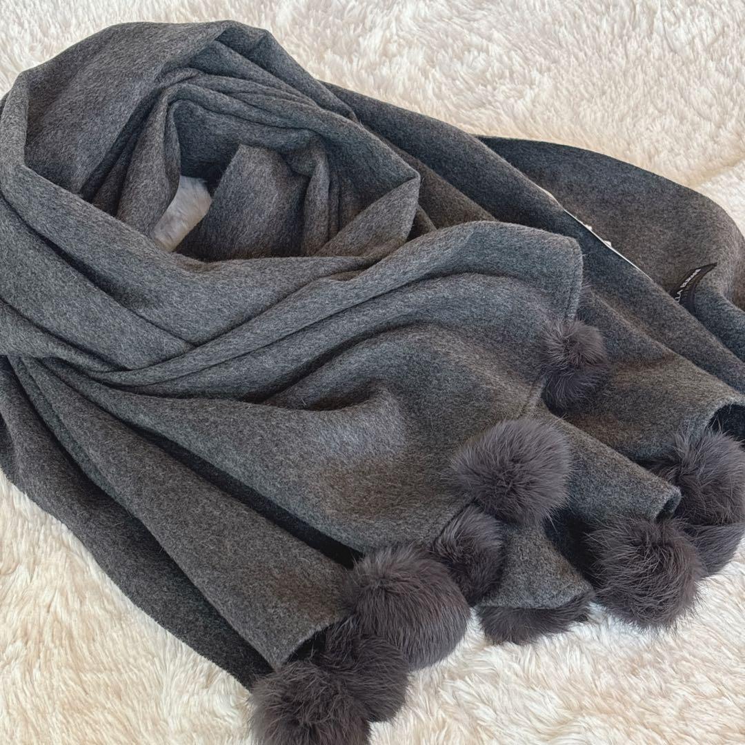 【新品】カシミア100% 大判ストール　マフラー　ラビットファーボンボン付き