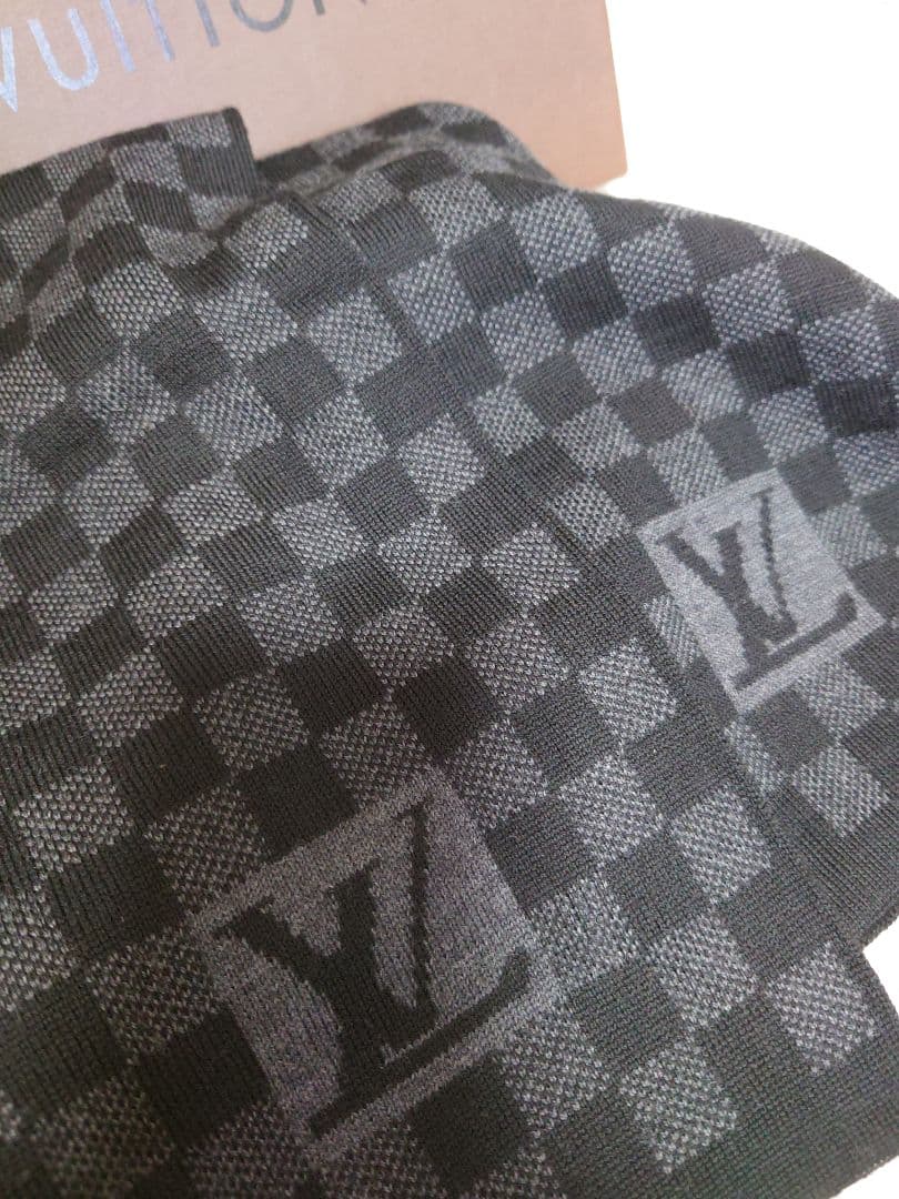 Louis Vuitton 　ダミエ・グラフィット　エシャルププティ　 マフラー