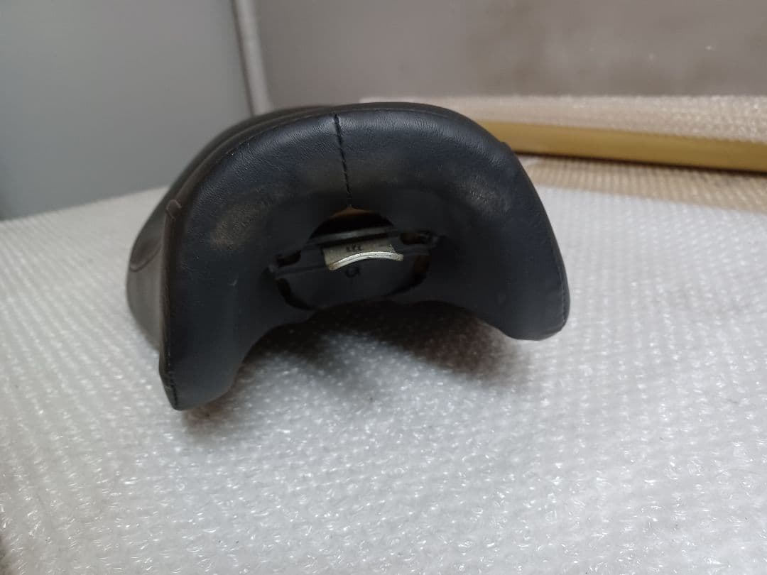つ*む様 ハーレー　XL1200C　シート　中古　管理番号A3