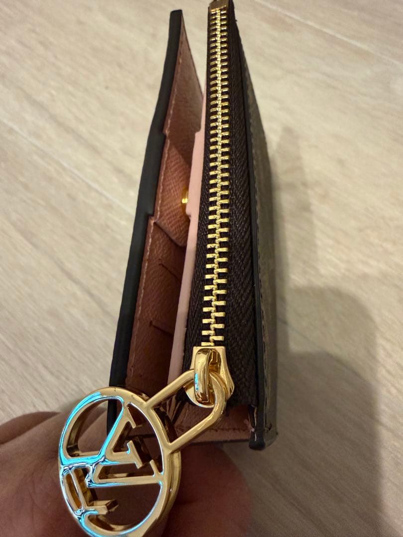 LOUIS VUITTON ノベルティ二つ折り財布 ブラウン