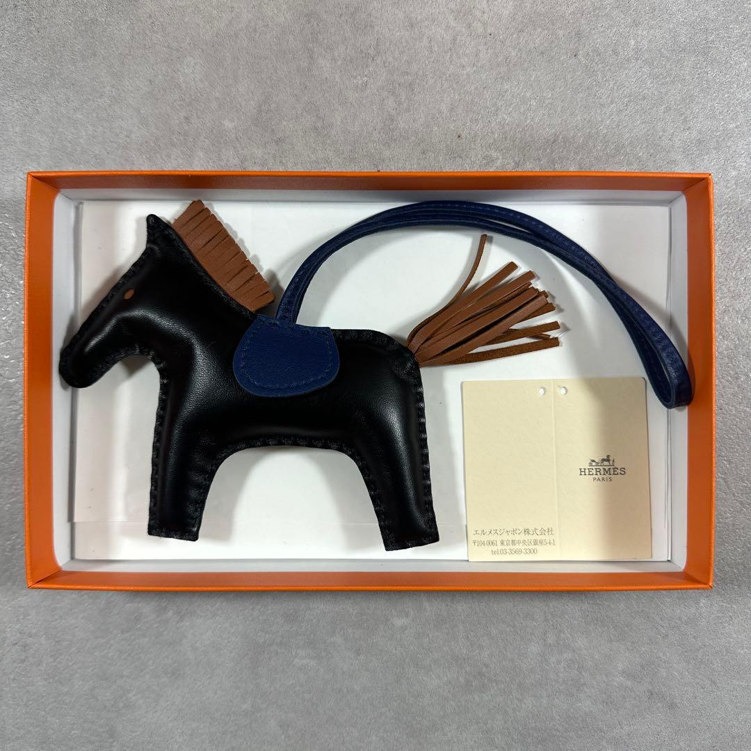 HERMES エルメス ロデオチャーム AMノアール ゴールド ブルーサフィール