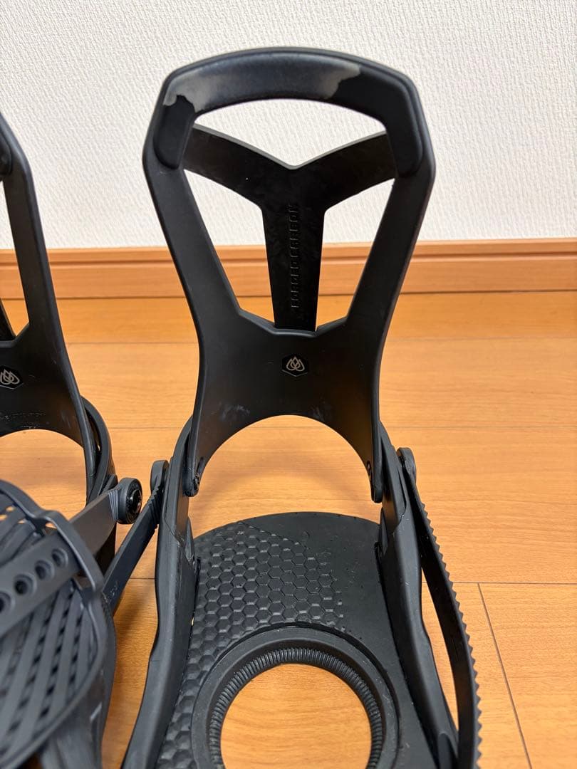 UNION スノーボードビンディング falcor