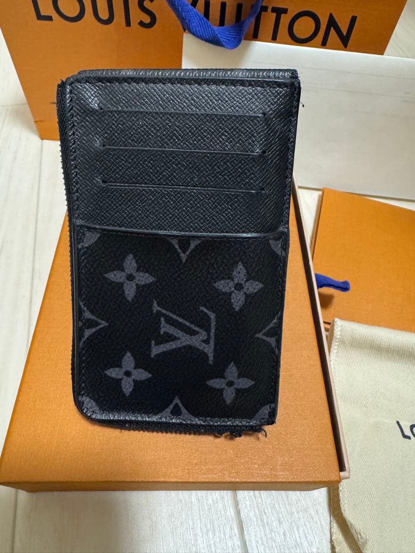 LOUIS VUITTON ハイブリッド・ウォレット