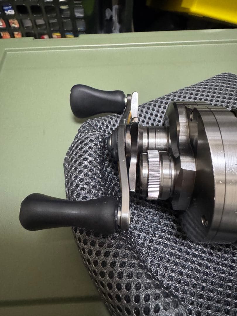 SHIMANO CALCUTTA CONQUEST BFS XG ＬＥＦＴ