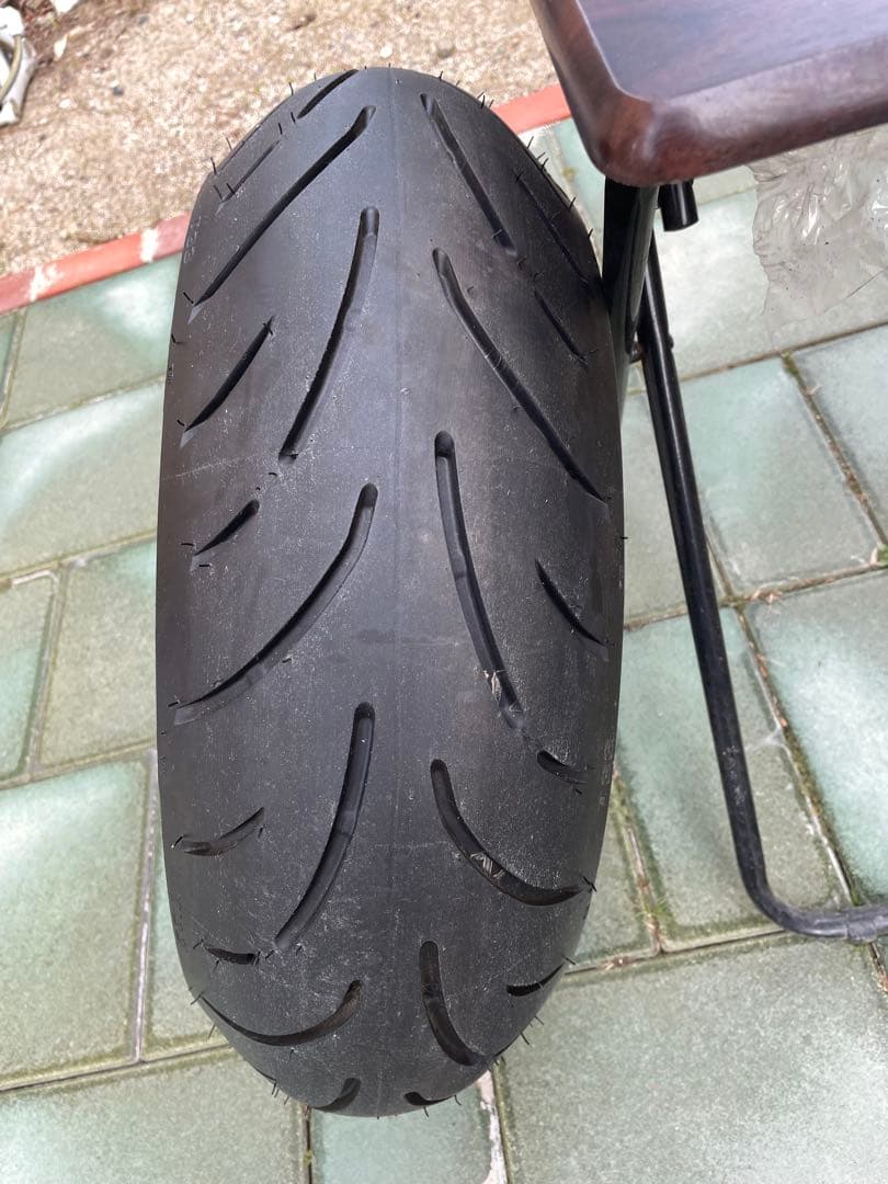 ブリジストン バトラックス T33 190/50/17