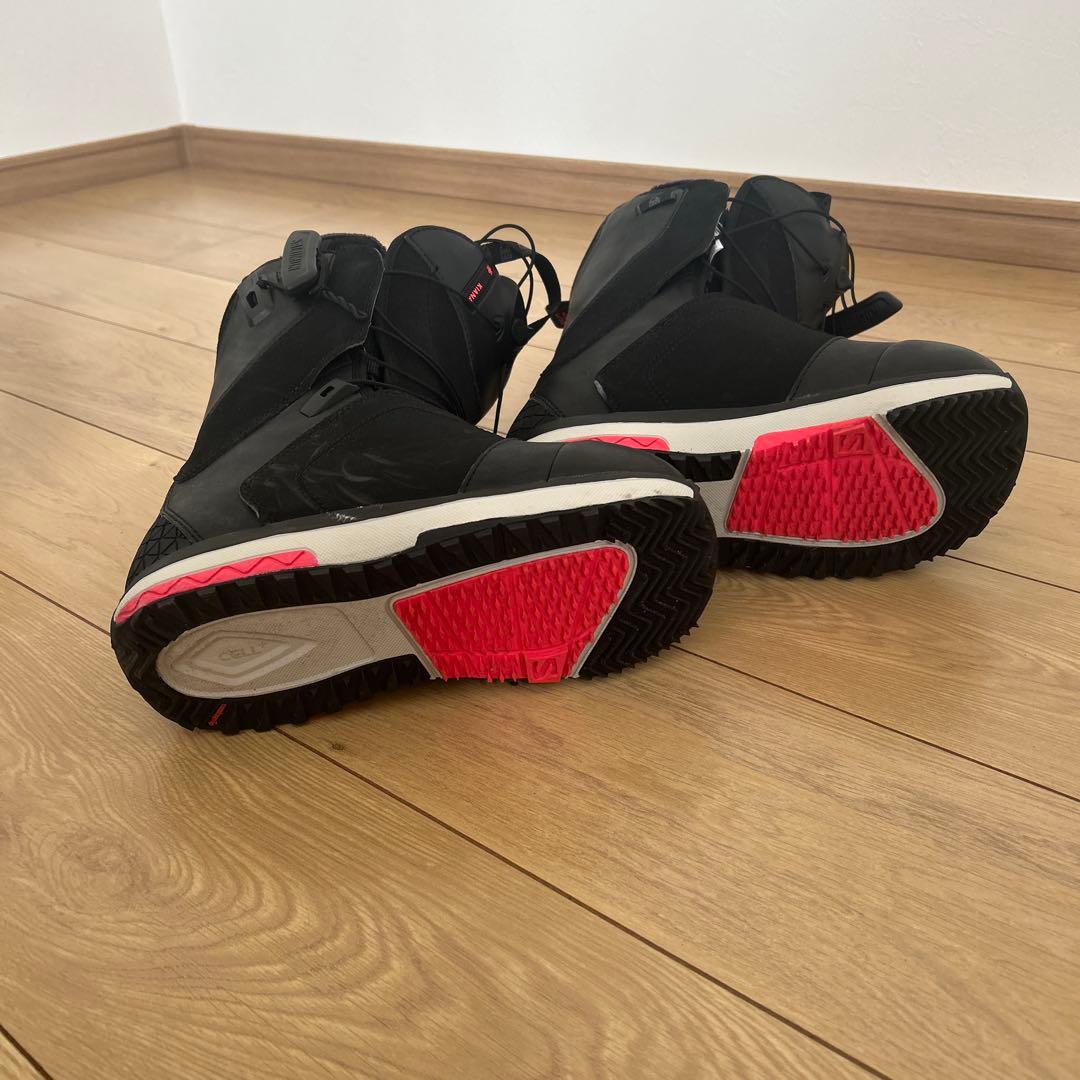 【即日発送可能】レディース　Salomon スノーボードブーツ ブラック