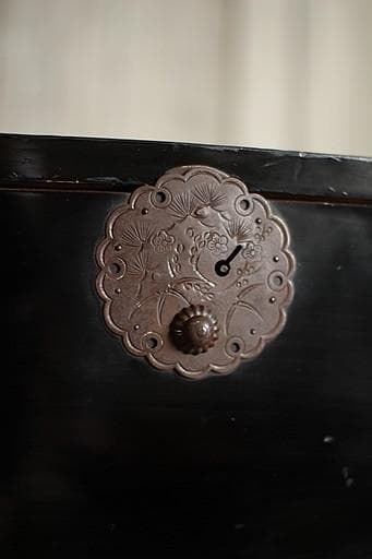 綺麗な丸金具庄内箪笥　抽斗6杯　タンス　収納　古家具　古民家　時代家具