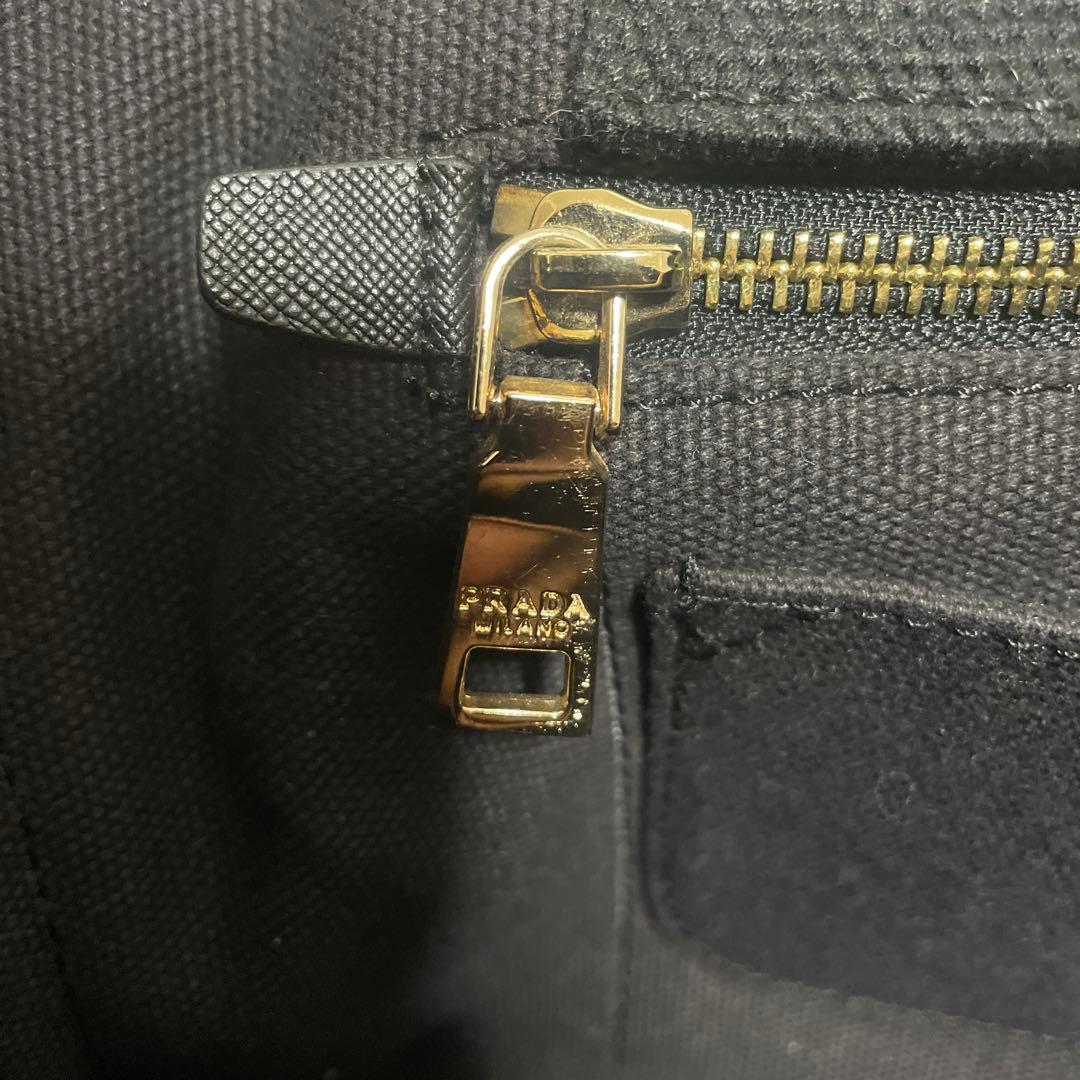 PRADA ブラック 黒 カナパ M