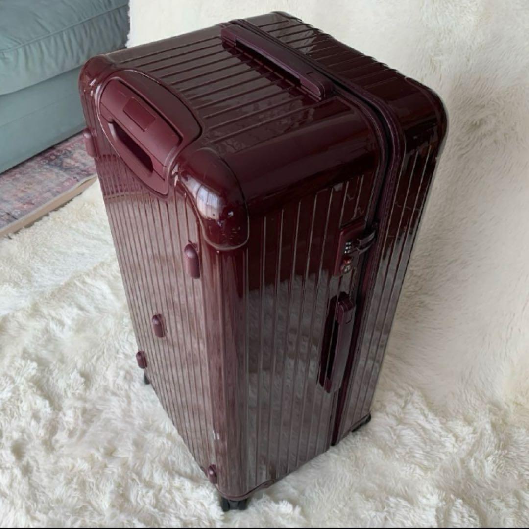 【美品】リモワRimowa ESSENTIAL トランクプラス　ベリー