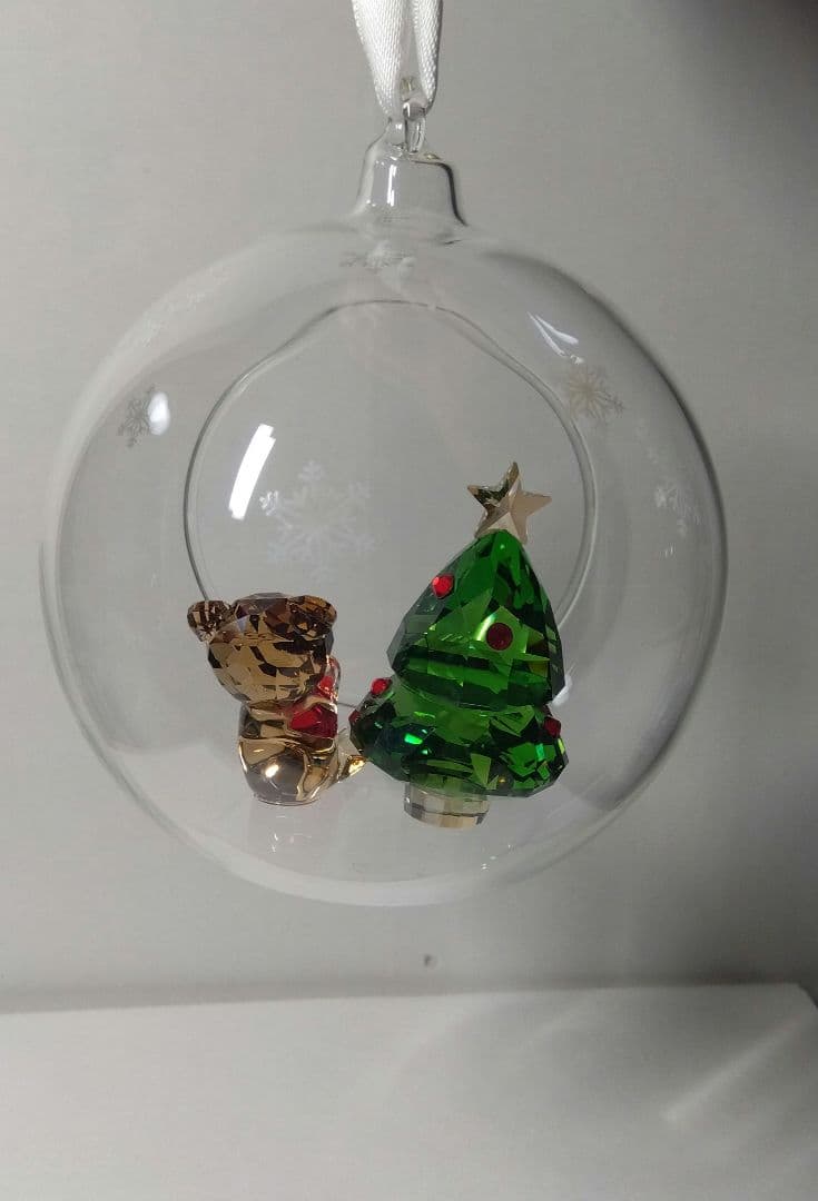 スワロフスキー　ボールオーナメント　クリスマスシーン