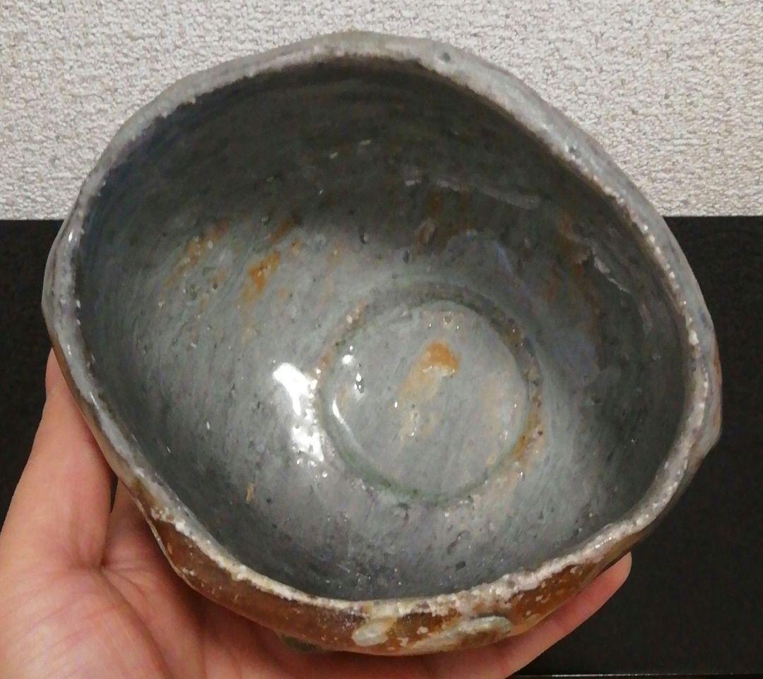 高松俊人作　西山窯　伊賀焼　窯変　茶碗　共箱　共布　略歴付　茶道具