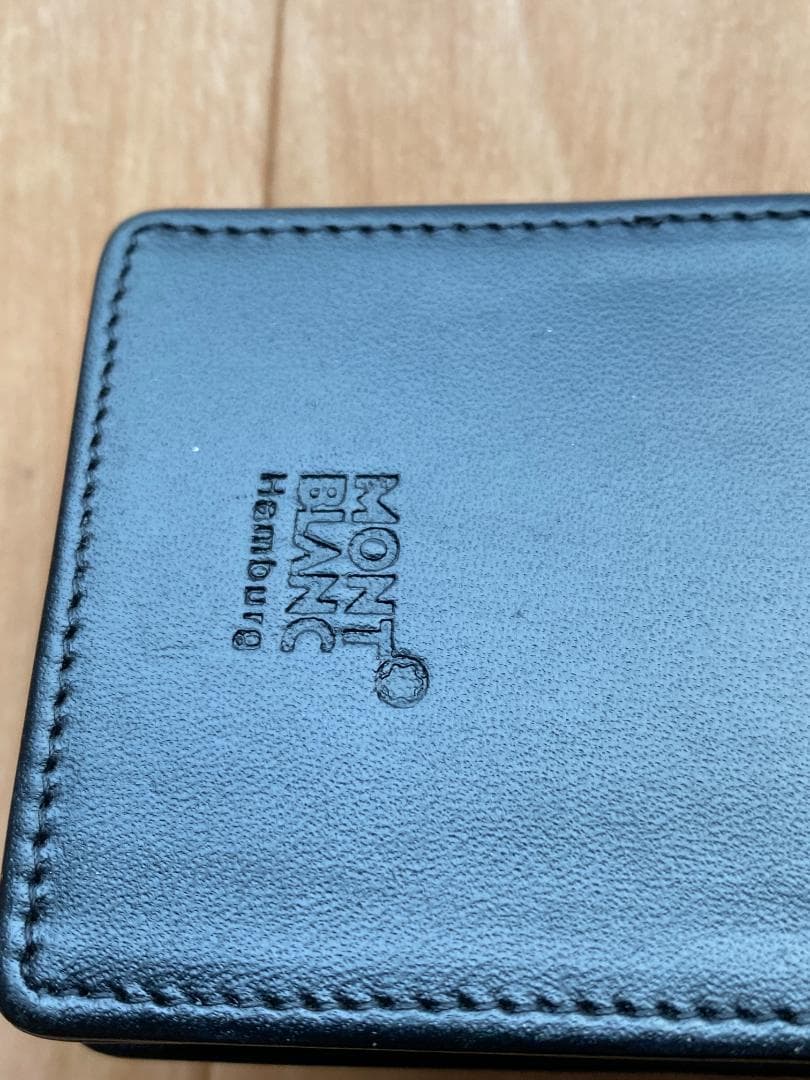 モンブラン Montblanc ブラック　レザー 本革　ペンケース ３本用３本差