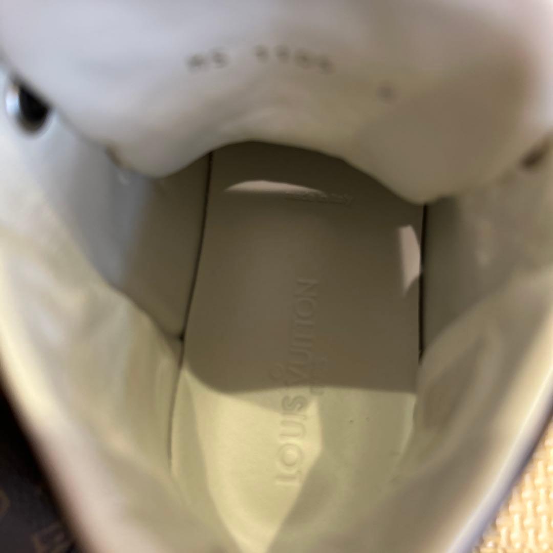Louis Vuitton ホワイト ハイカットスニーカー