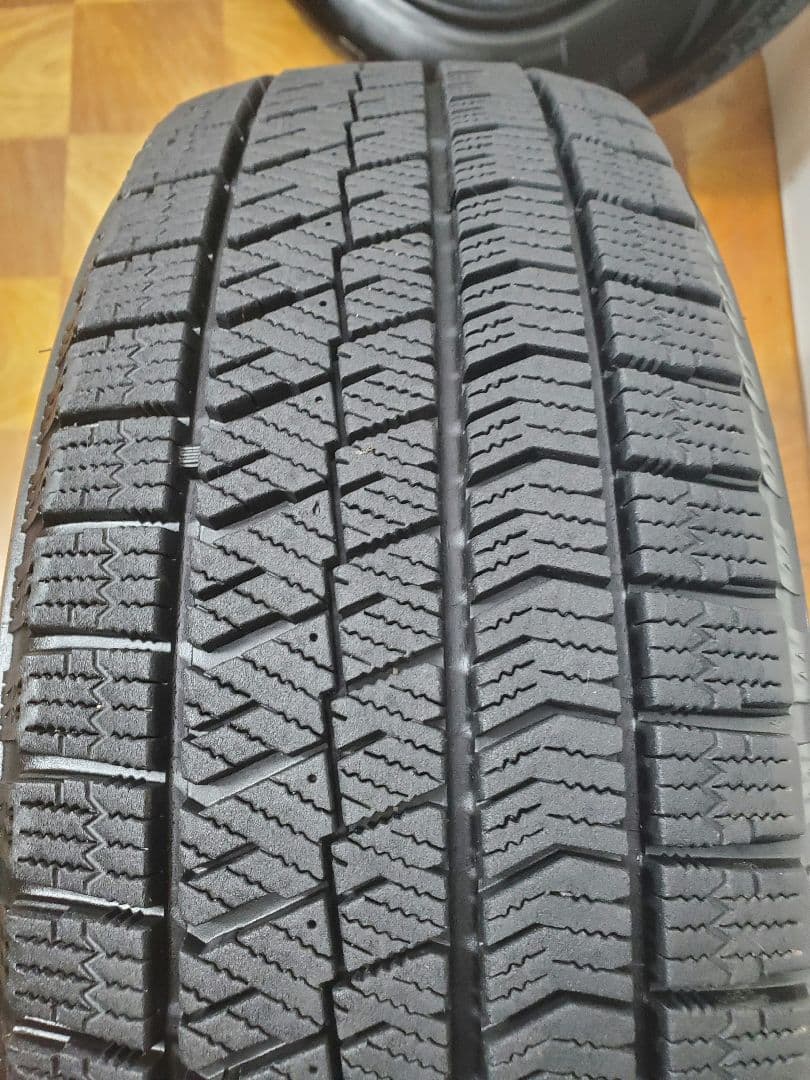 185/60R15 スタッドレス ブリヂストン VRX2