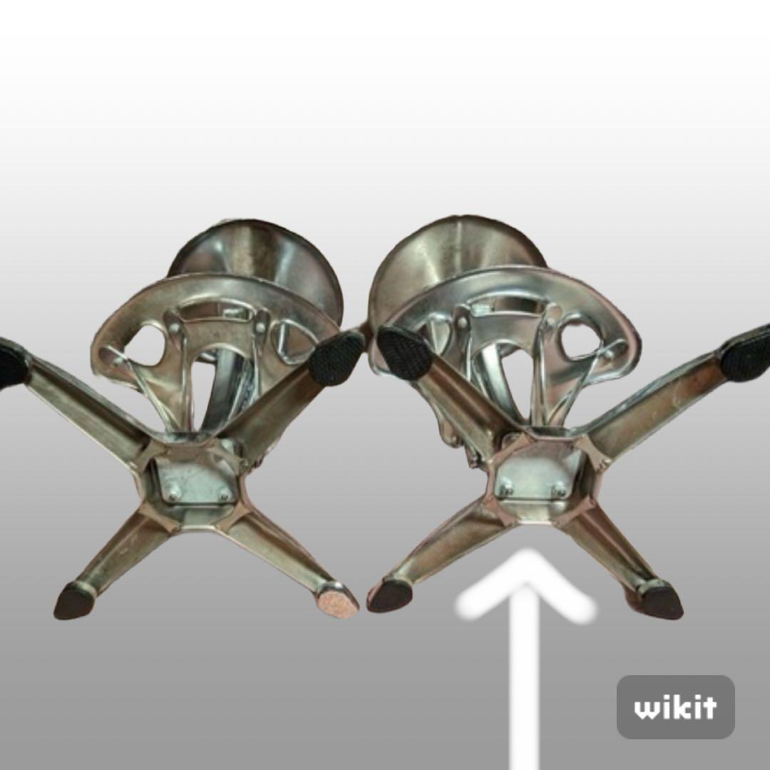 DULTON DESIGNED BY VASU SASAMOTOダルトン　一脚